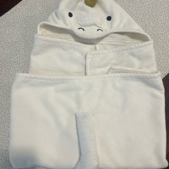Pottery Barn Kids West Elm Unicorn Hooded Towel Bath Wrap Baby - Picture 5 of 8
